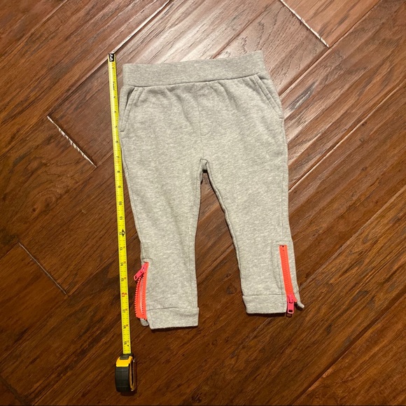 STELLA MCCARTNEY KIDS Joggers. - Picture 3 of 7